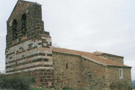 IIglesia San Martín de Tours. Vista de la espadaña y la cara sur