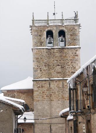 Imagen Torre de la iglesia parroquial (cara oeste) / Maesoft.