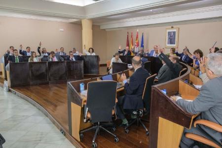 Imagen El Pleno de la Diputación despide junio abogando por la educación en el respeto y la igualdad y rechazando las mociones presentadas por...